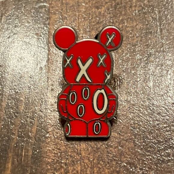 Disney Trading Pin 2012 Vinylmation Jr. This And‎ That-X's And O's Disneyland - Picture 1 of 3